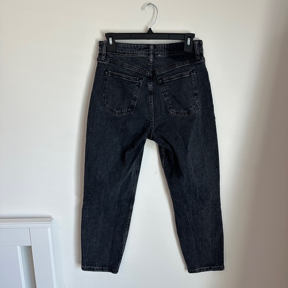 Abercrombie & Fitch High Rise Mom Jean Black Size 27 / 4 Short - Picture 10 of 11